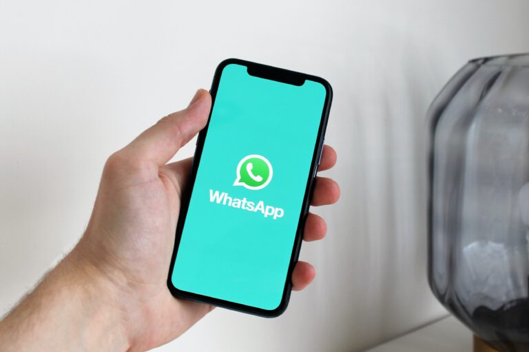 Read more about the article WhatsApp Account sperren – Risiko